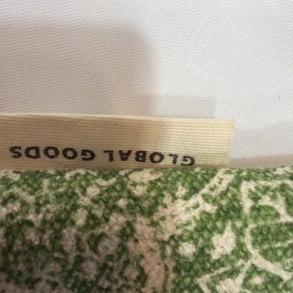 POTTERY BARN PAOLO STRIPE LINEN PILLOW Cover 22x22‎ 521